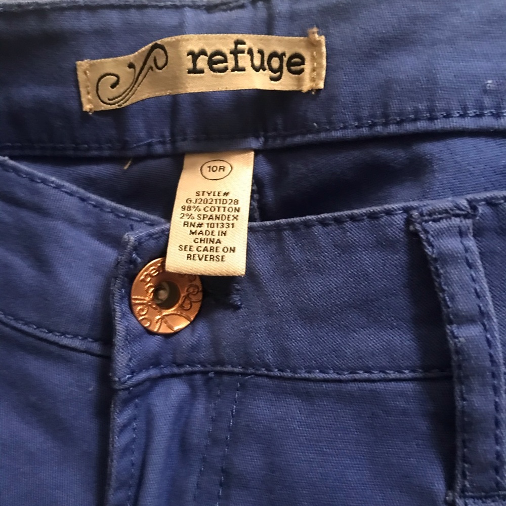 Blue skinny jeans